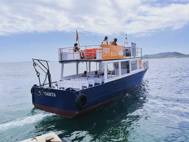 Beach City Boat (Ibiza city - Playa d'en Bossa)
