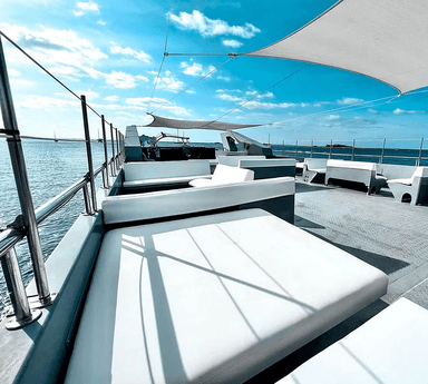Sunset boat excursion with DJ