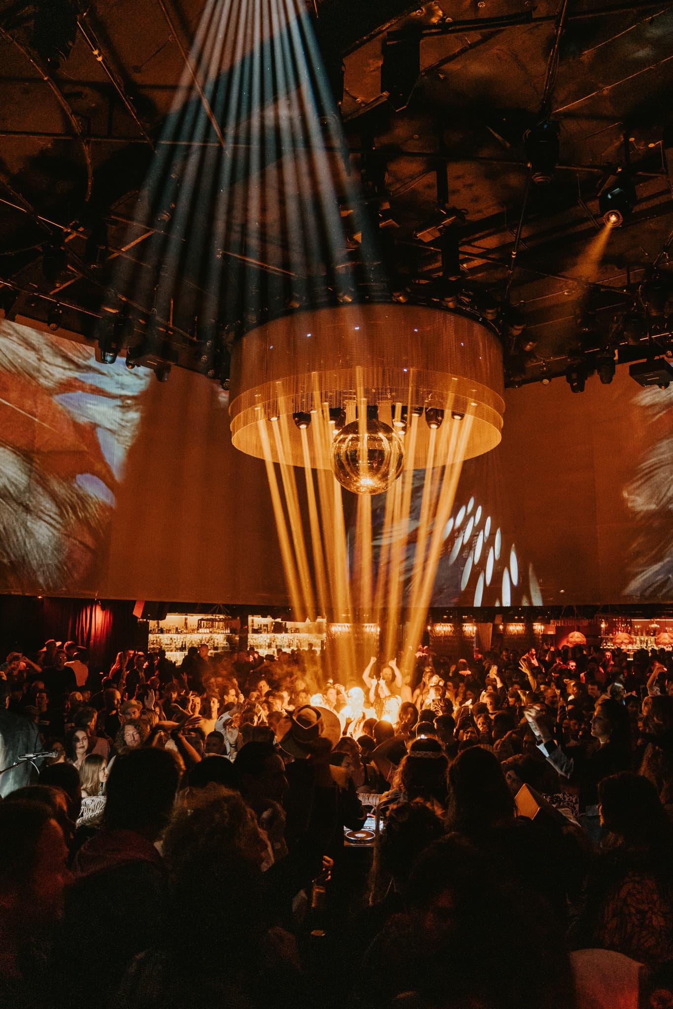 Bedouin Presents Saga 2