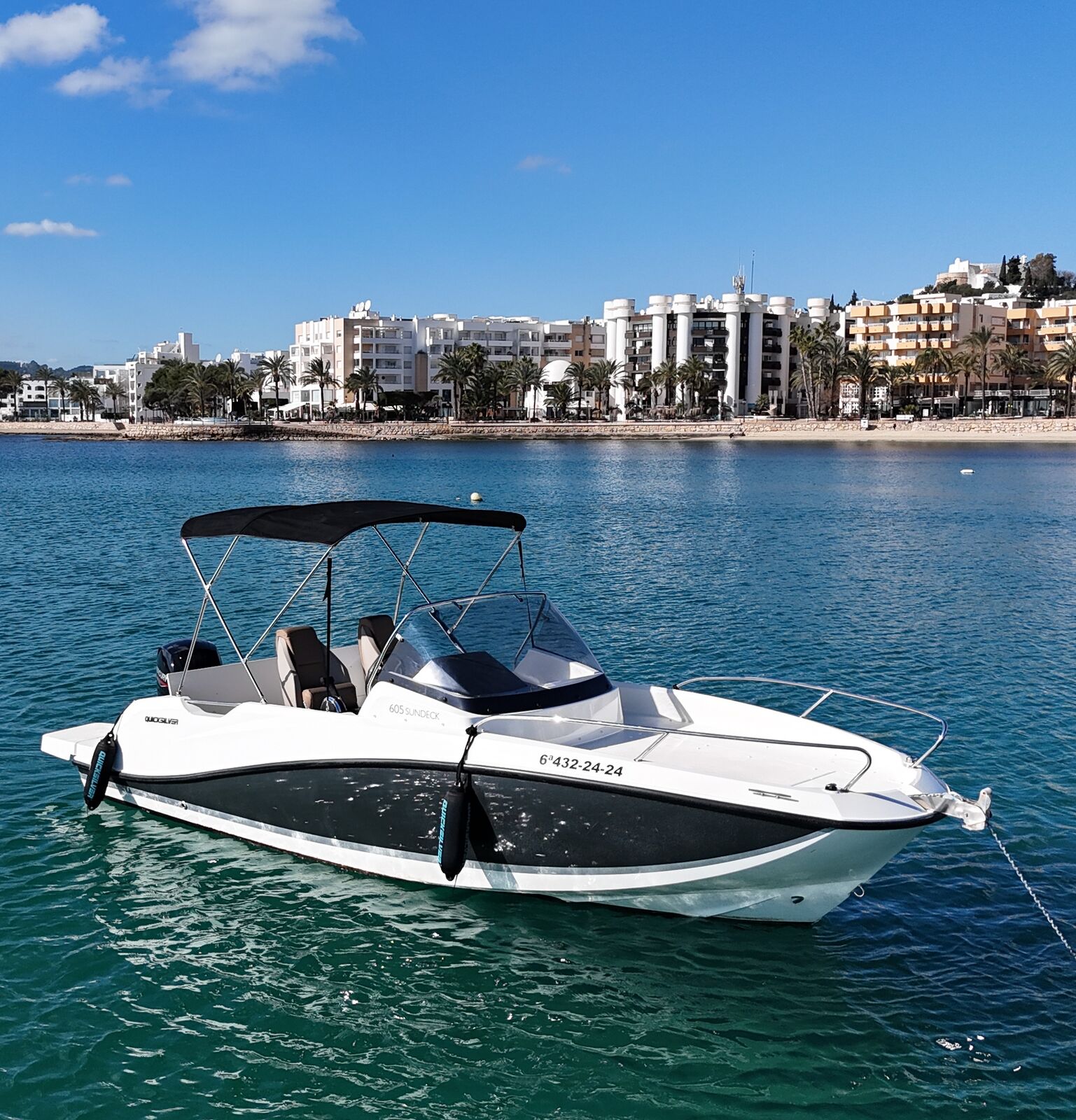 Quicksilver 605 undefined